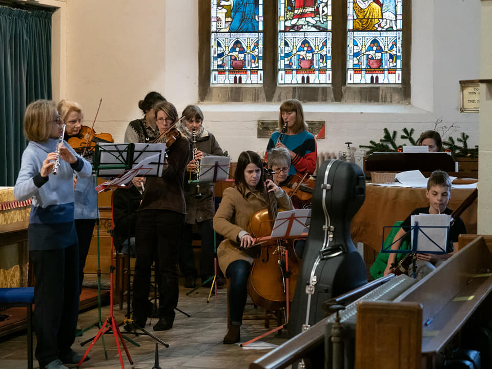Music Group rehearse for the Crib Service